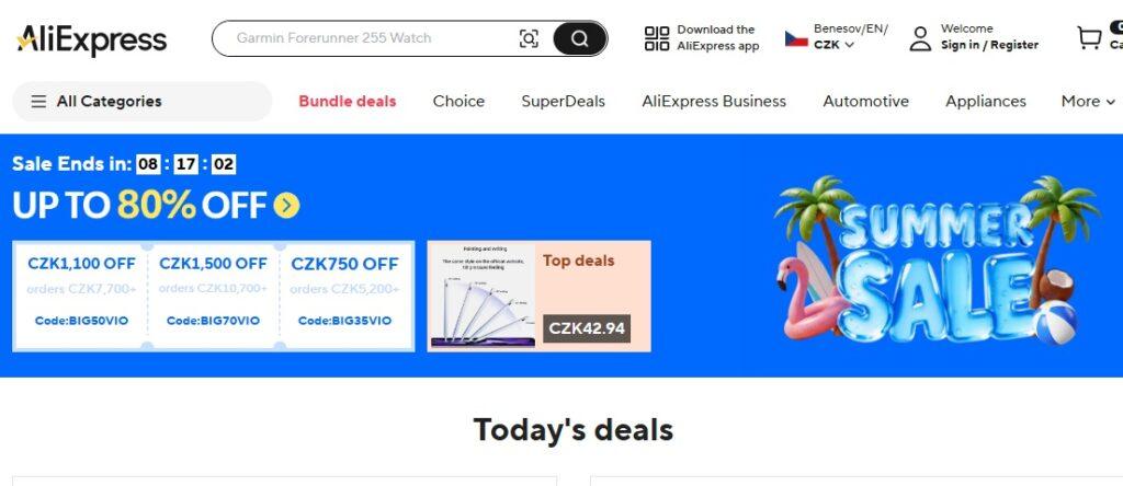 Recenze na AliExpress často zmiňují slevové akce a kupony. Sleva pak závisí na výši ceny nákupu – pro nejvyšší slevy je často nutné nakoupit v rámci tisíců korun. I Temu slevové kódy občas nabízí, stejně tak SHEIN.